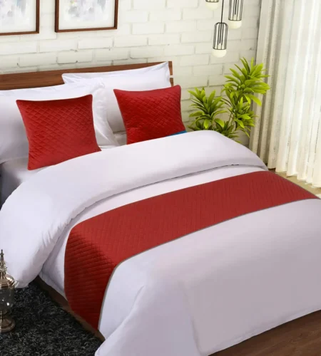 Sofrito velvet bed runner with cushion cover maroon