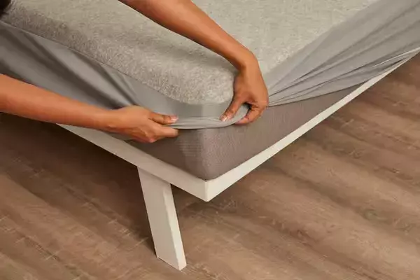 Sofrito Terry Mattress Protector grey