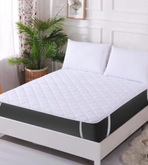Sofrito Quilted Mattress Protector