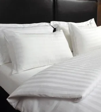 sofrito duvet / comforter cover stripes white