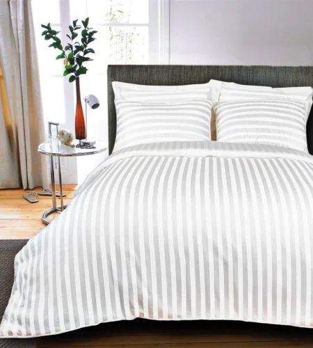 sofrito duvet / comforter cover stripes white